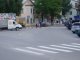 Дорожные работники рисуют разметку дороги. Фото калитва.ру