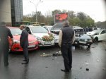 В аварии на Театральной площади в Ростове пострадало 6 человек