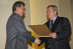 Губернатор Василий Голубев вручил 12 муниципалитетам гранты за лучшее управление бюджетным процессом  