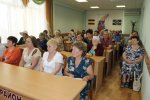 Ключи от новых квартир вручила ветеранам глава администрации района Ольга Мельникова