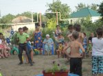 В поселке Коксовом открыта новая детская площадка
