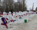 Жители Зернограда слепили 224 снеговика в подержку олимпийской сборной