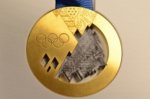 Губернатор Краснодарского края ручил награды и подарки кубанским олимпийцам