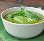 Рецепт: суп из щавеля и авокадо