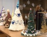 В Ростове открылась выставка необычных новогодних елок