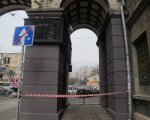 Собственник: арка в Газетном не обрушалась, ее оградили для ремонта