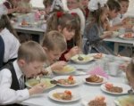 В Ростовской области школьников кормили просроченными продуктами