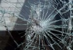 Пьяный разбил 5 окон в пассажирском вагоне на ЖД-вокзале в Ростове