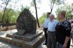 Памятный знак в честь угольной отрасли открыт в Краснодонецкой 