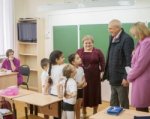 В Ростове родители не дали директору школы уволить учителя