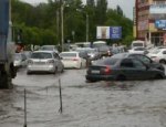 Из-за дождя в Ростове «утонули» два рынка