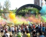 В Ростовском парке «Дружба» прошел фестиваль красок