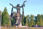 Власти г. Шахты собрались обследовать памятник «Ткачихе» скульптора Зураба Церетели