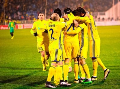 ФК «Ростов» уверено обыграл «Анжи» на своем стадионе