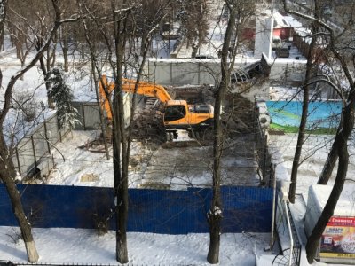 Несмотря на протесты ростовчан, стройка в районе парка Горького продолжается