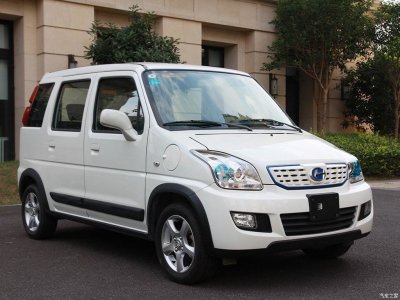 В Китае на базе старого Suzuki Wagon R разработали электромобиль