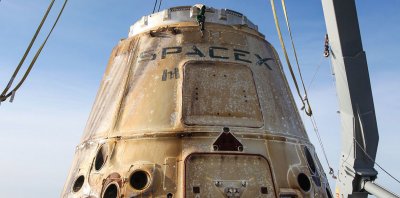 Космический грузовик Dragon от SpaceX во второй раз вернулся с орбиты на Землю