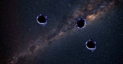 Что-то неизвестное словно пуля пробило дыру внутри Млечного Пути