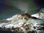 На Камчатке произошло извержение вулкана Безымянный 