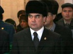 Руководитель Туркмении посулил гражданам доступный интернет