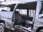 В Иркутской области микроавтобус столкнулся с легковым автомобилем: 11 пострадавших