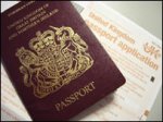 Два паспорта: дорога во власть в России закрыта