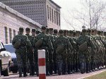 На 1 января 2007 года численность армии России составила 1 млн 130 тысяч человек