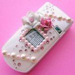 DoCoMo превращает мобильные телефоны в свадебные торты