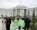 В Туркмении хлеб и муку будет продавать только государство 