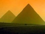 Египтологи возмутились изданием учебника, в котором строителями пирамид оказались евреи