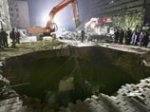 В Пекине обрушилась часть строящейся "олимпийской" станции метро, под завалами 6 рабочих