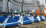 Пикетчики намерены остаться в центре Киева до вердикта КС