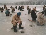 Приморский сторож спас с дрейфующей льдины 70 рыбаков