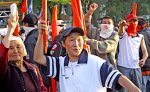 Кризис в Киргизии может перерасти в революцию - политолог
