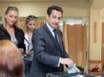 Саркози побеждает во втором туре выборов президента Франции