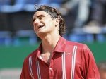 Федерер проиграл на римском "Мастерсе" малоизвестному итальянцу