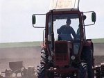 В Ростовской области кадеты учатся работать на тракторах и комбайнах