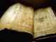 Самая большая средневековая книга «Библия Дьявола» выставлена в Праге.