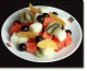 Рецепт праздничного салата. Салат яблочный с помидорами и бананами.