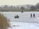 Спасатели сняли со льдины более 100 рыбаков в Веселовском водохранилище 