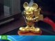 Японцы создали Микки Мауса из чистого золота.