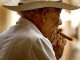 Самую длинную сигару изготовил кубинский крутильщик Хосе Кастелар