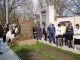 Жители города на открытиии памятника. Фото калитва.ру