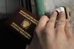        Судебные приставы ограничат должникам выезд за границу  с задолженностью свыше 10 тысяч рублей