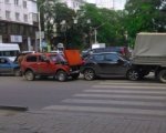 В центре Ростова столкнулись четыре автомобиля