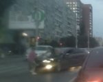 В Ростове около «О'КЕЯ» иномарка сбила двух пешеходов на переходе