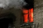 В Новочеркасске при пожаре в многоэтажке погиб пенсионер