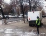 Власти Ростова похвастались мойкой тротуаров и мусорными контейнерами