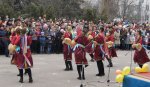 На площади Театральной прошло масленичное представление