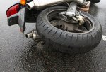 Байк Honda врезался в отбойник, мотоциклист погиб